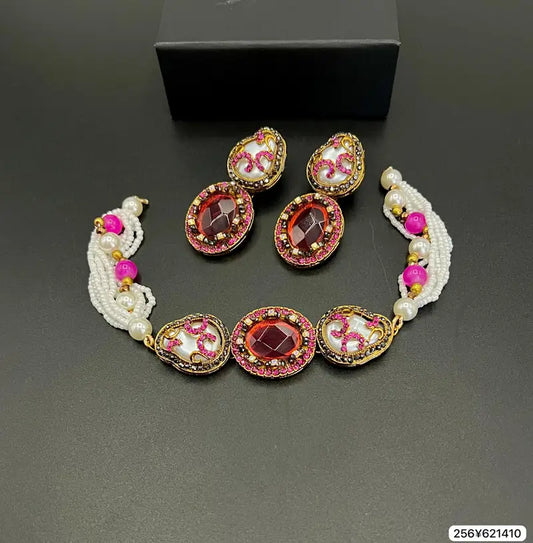 Mop Designer Choker Set