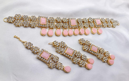 Fine Quality Choker Set