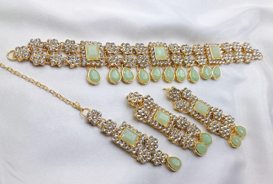 Fine Quality Choker Set