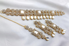 Fine Quality Choker Set
