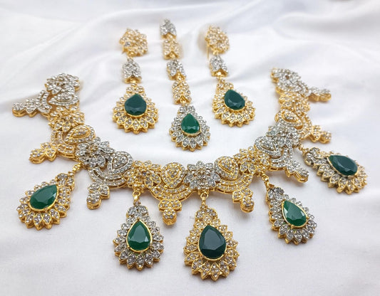 Gold Polish Neacklace Set