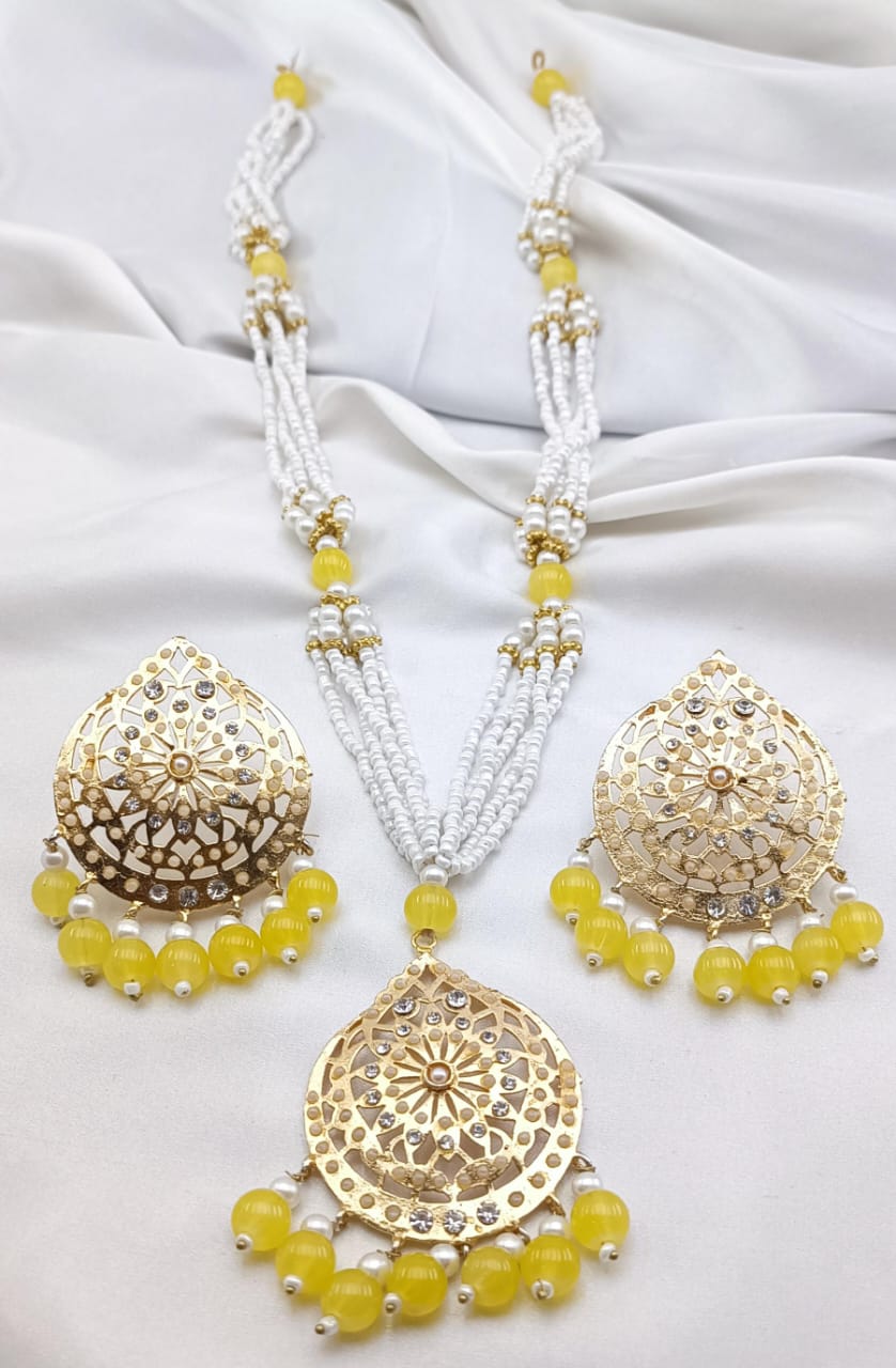 Mala Set White Pearls