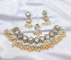 Silver Base Neacklace Set