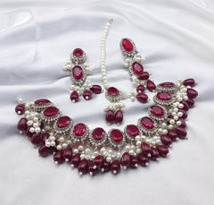 Silver Base Neacklace Set