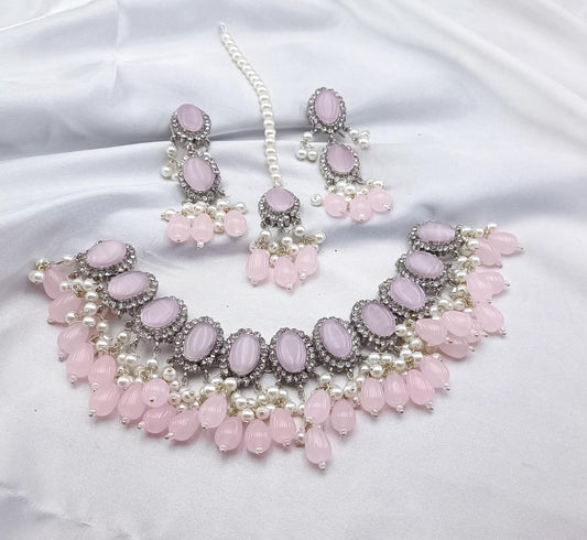 Silver Base Neacklace Set