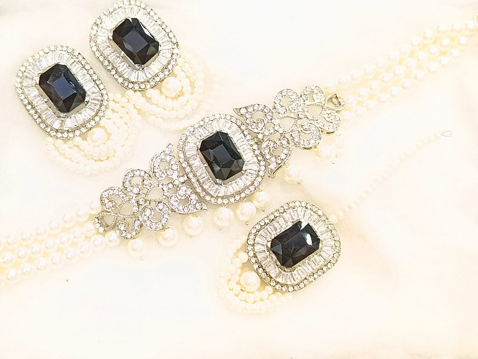 Hand Made Zircon Neacklace Set