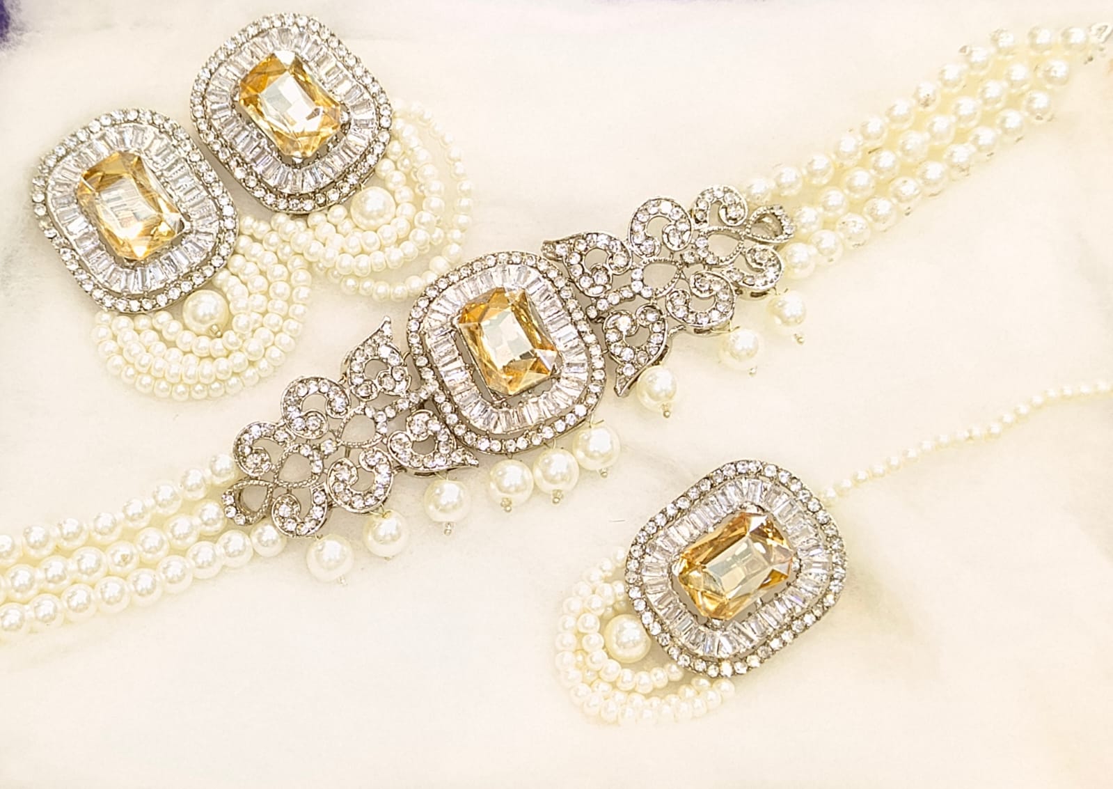 Hand Made Zircon Neacklace Set