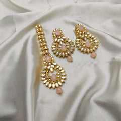 Kundan Tika & Earrings