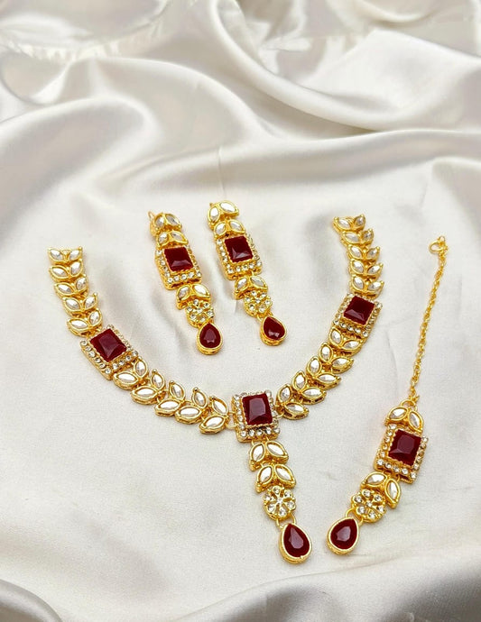 American Choker Party Set