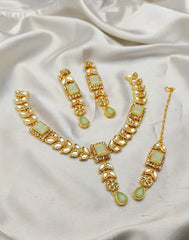 American Choker Party Set