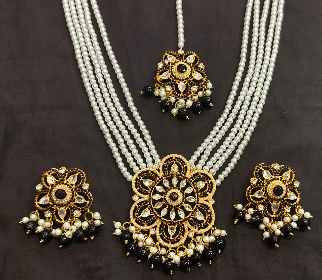 The Artificial Elegant Mala Set