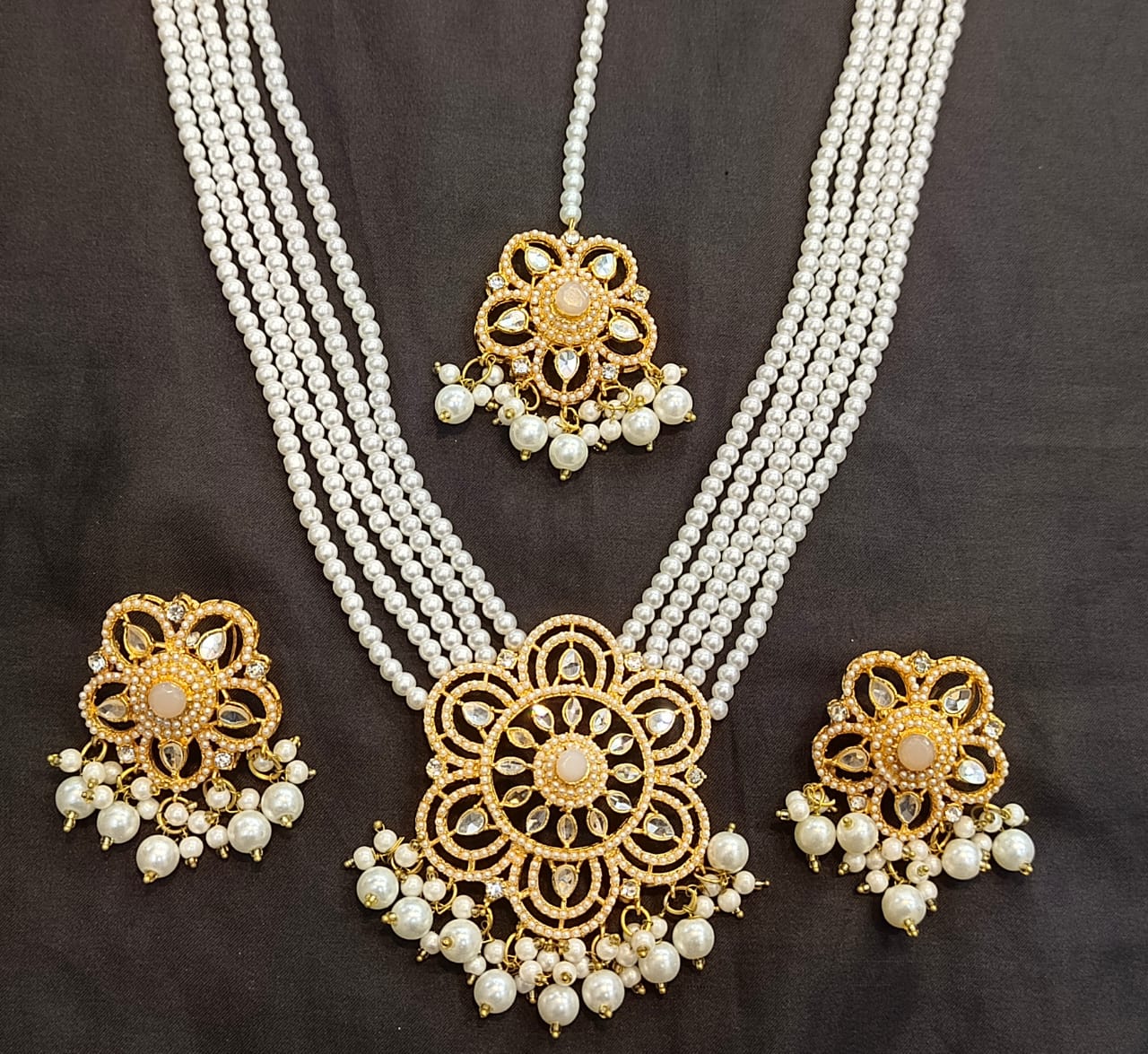 The Artificial Elegant Mala Set