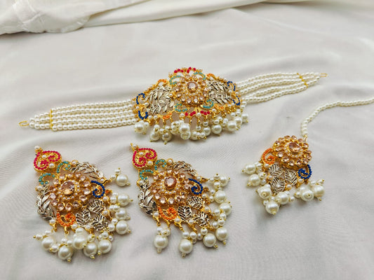 Multi Shade White Pearls Neacklace Set