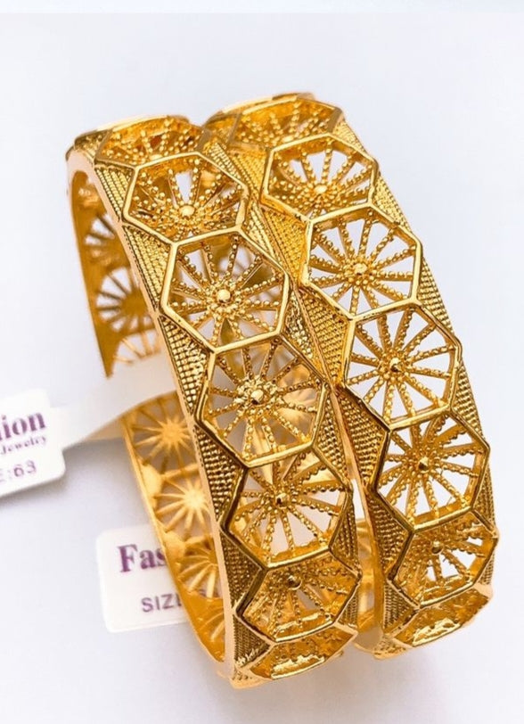 China Gold 2Pieces Bangles Set