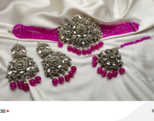 Silver Base Neacklace Set