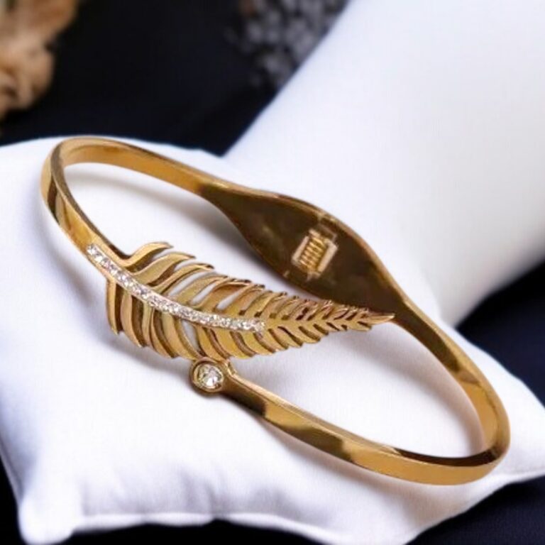 Elegant Leaf Silhouette Bangle – 18K Gold Plated Crystal Encrusted Feather Cuff Bracelet