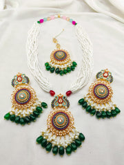 Casting Mala Real Stones