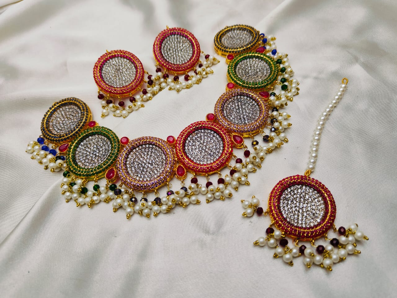 Totally Zircon Work Neacklace Set