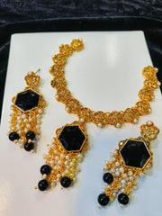 Fine Stones Neacklace Set
