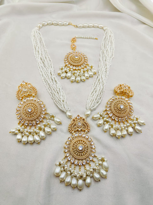 Casting Mala Real Stones