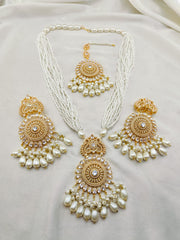 Casting Mala Real Stones