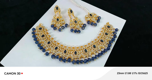 Fine Stones Neacklace Set