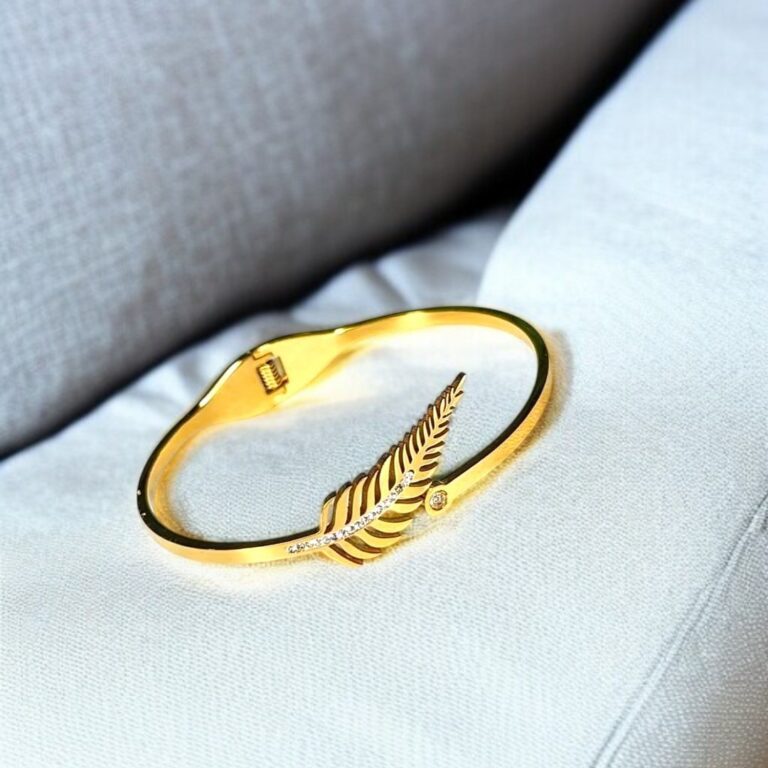 Elegant Leaf Silhouette Bangle – 18K Gold Plated Crystal Encrusted Feather Cuff Bracelet