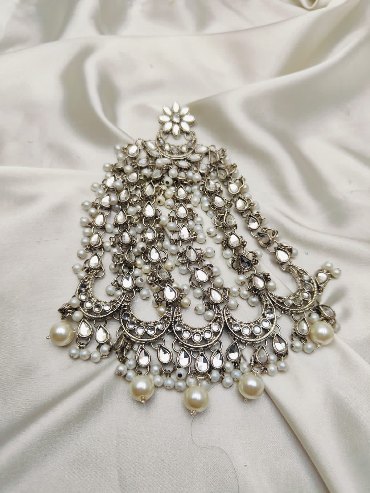Kundan Stones Jhoomar