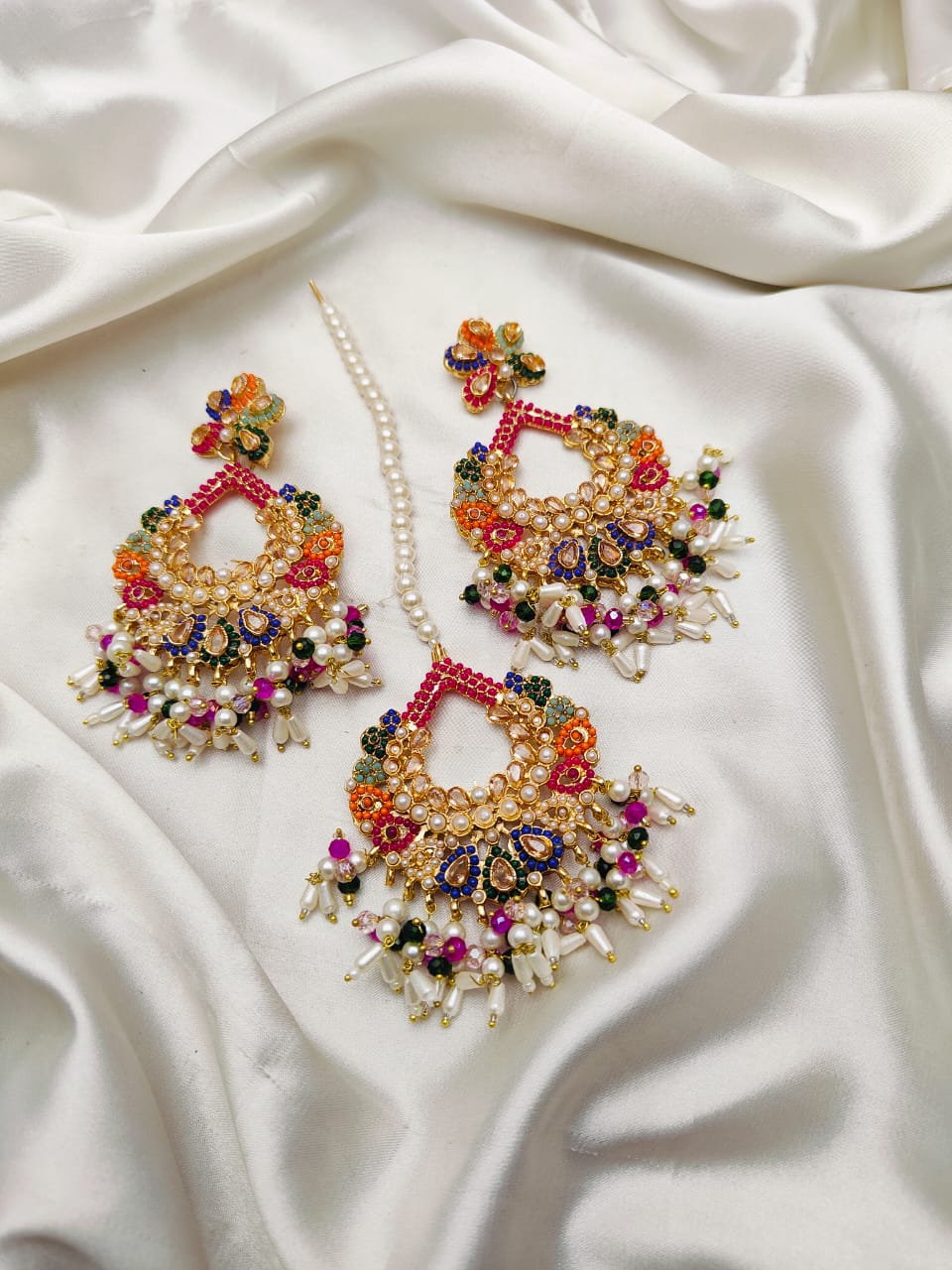 Norantan Tika & Earrings
