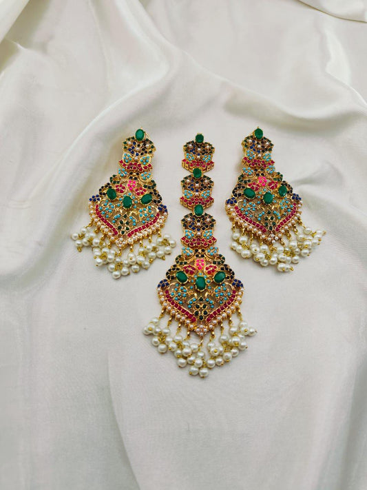 Norantan Tika & Earrings