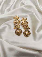 Fine Quality Stones Earrings