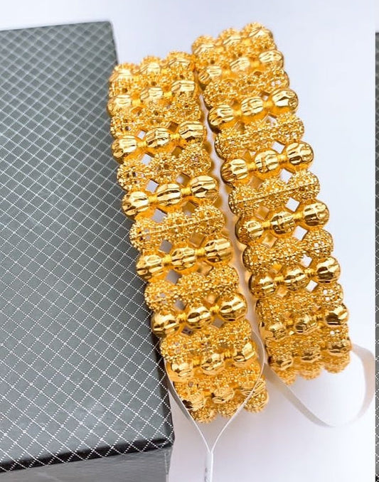 China Gold 2Pieces Bangles Set