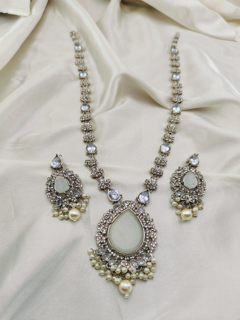 Elegant Stones Mala
