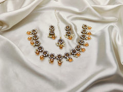 Fine Quality Choker Set