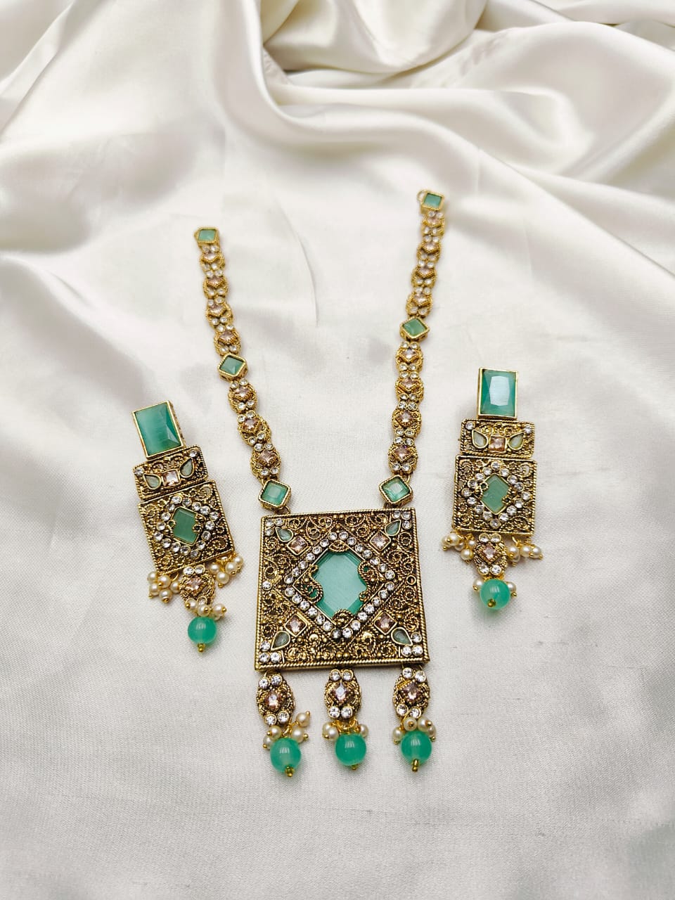 Real Stones Work Mala