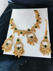 Stones Neacklace Set