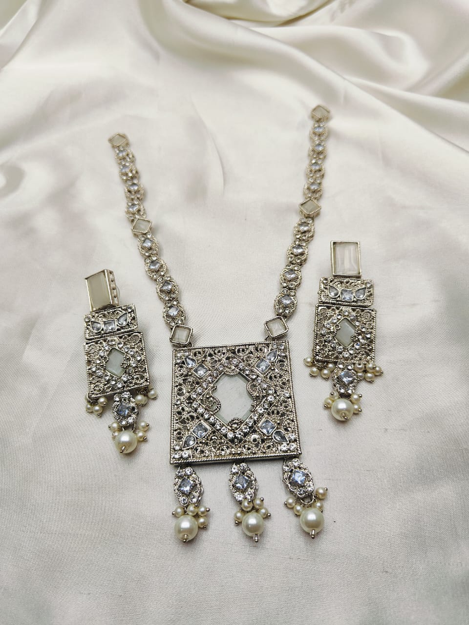 Real Stones Work Mala