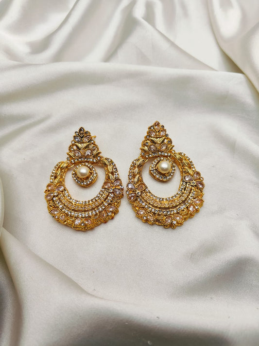 Fine Quality Stones Earrings