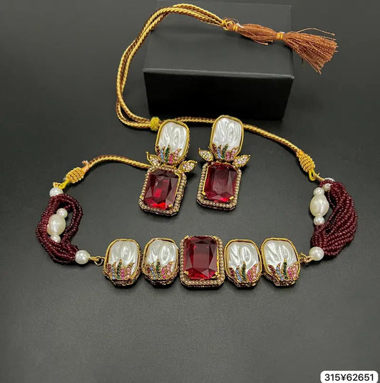 Mop Designer Choker Set