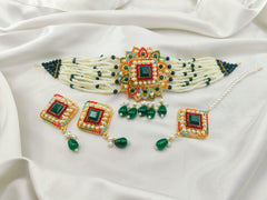 White Pearls Neacklace Set