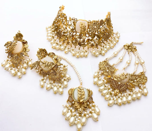 Engyption Meterials Designer Bridal Set