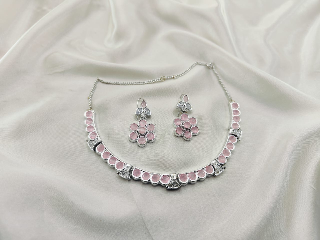 Zircon Stones Choker Set