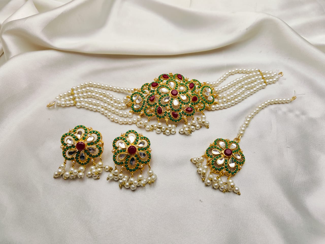 Norantan Choker Set