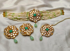 White Pearls Neacklace Set