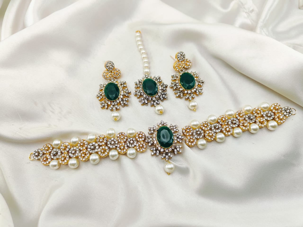 New Article 2Tone Choker Set