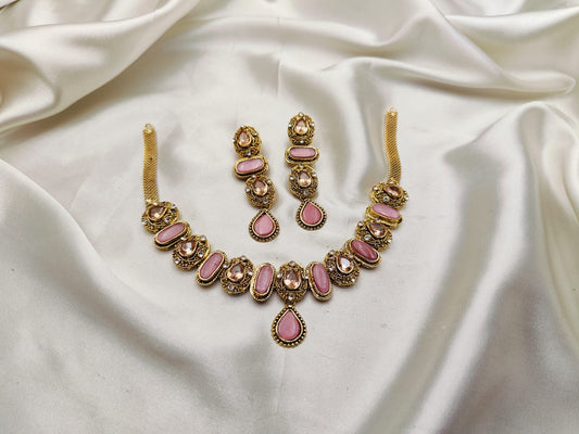 Fine Quality Neacklace Set
