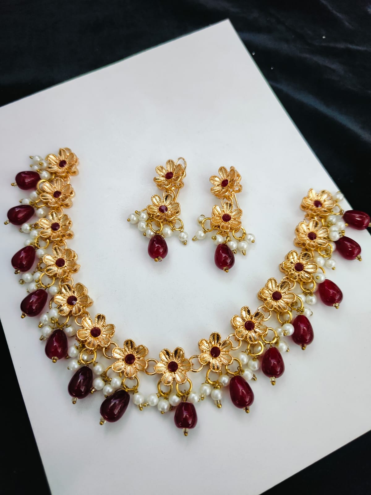 Simple Chokar Set