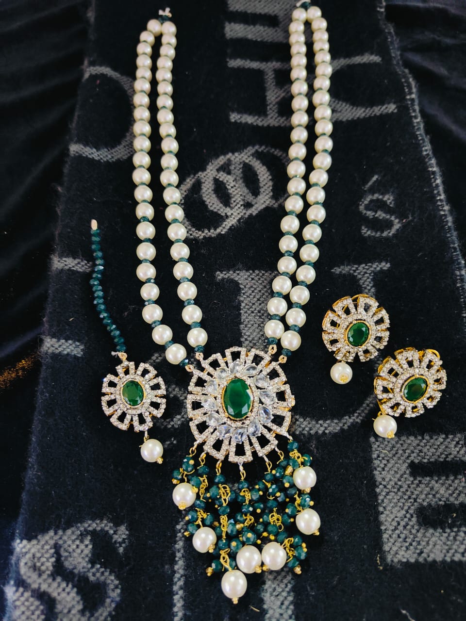 Casting Fine Quality Real Stones Mala