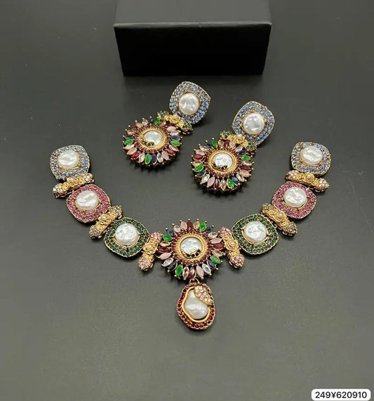 Yasmine Luxe Midnight Pearl Set