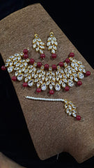 Kundan Stones Neacklace Set